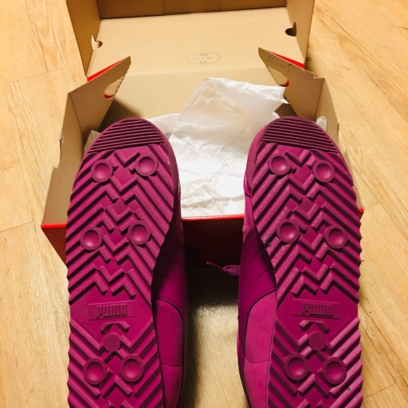 PUMA Roma NBK Patent Women Shoes - Picture 3 of 5